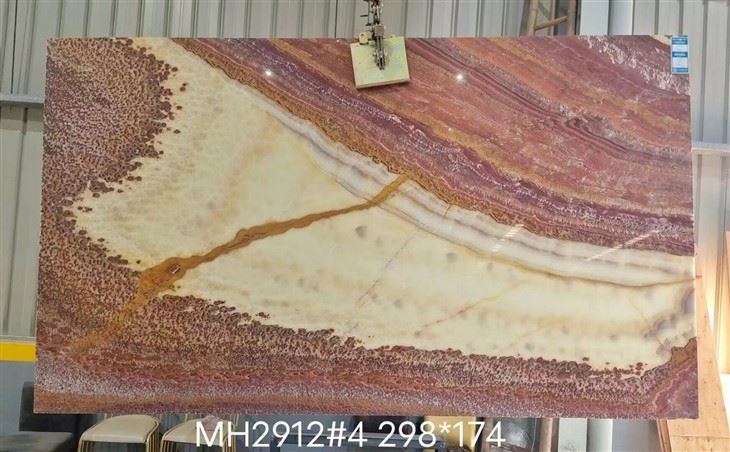 red onyx